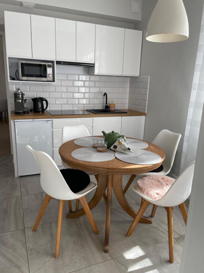 Apartament Pod Papugami Kolobrzeg-podczele Apartment *